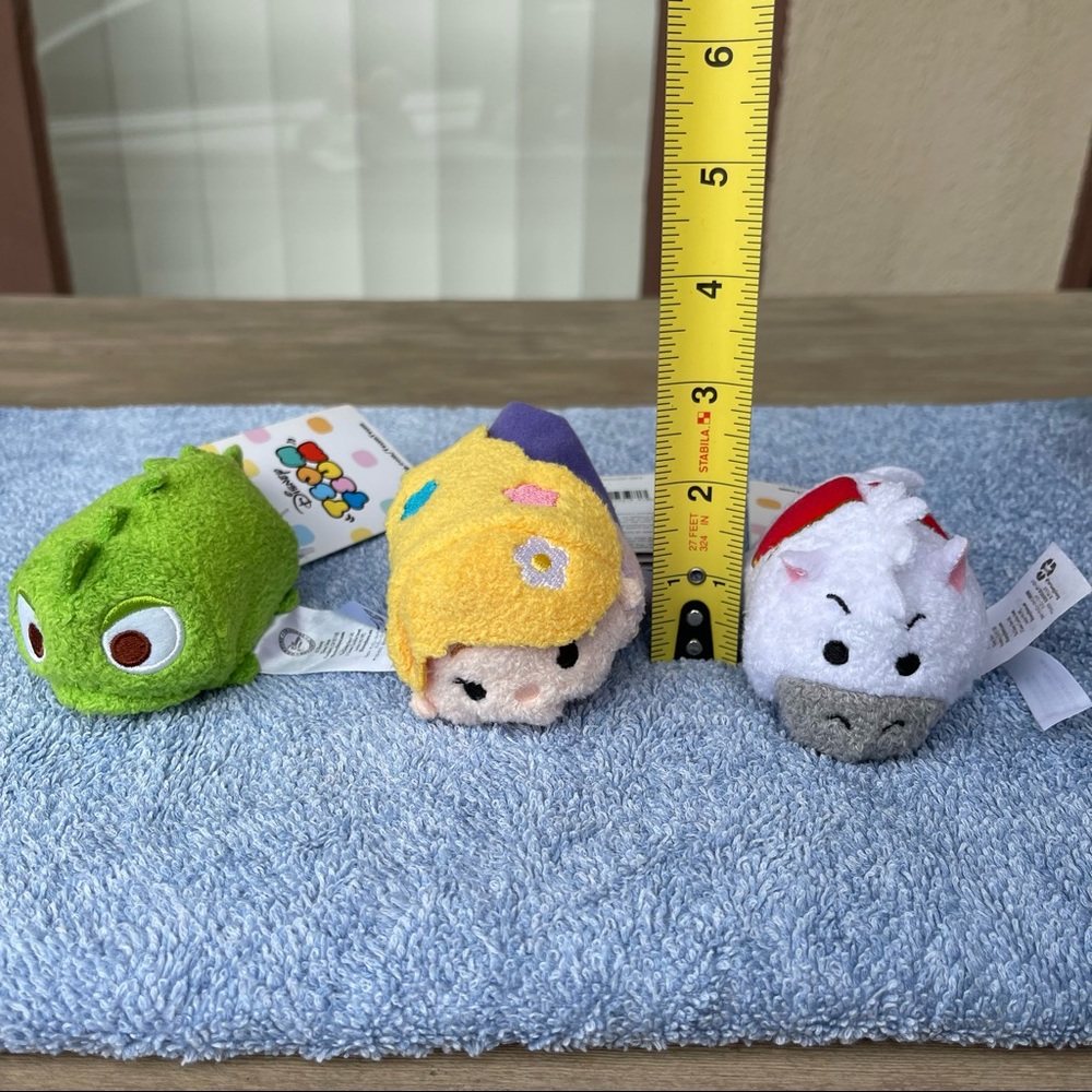 BNWT Disney Tsum Tsum Tangled Set - Picture 8 of 9